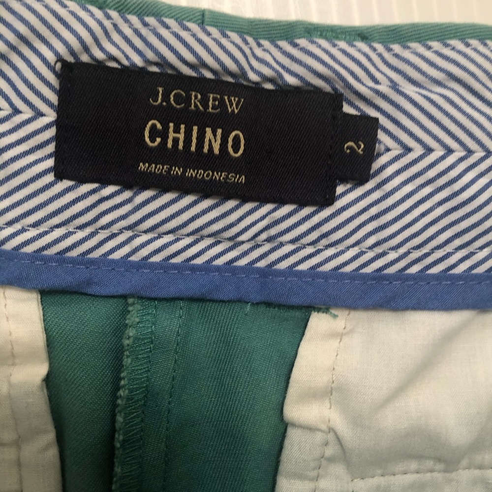 Women’s J. Crew Chino Short Size 2 - Picture 5 of 5